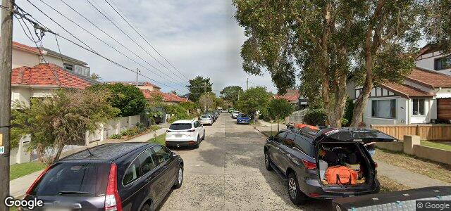 Larawan ng Knowles Avenue sa Winnipeg, Manitoba