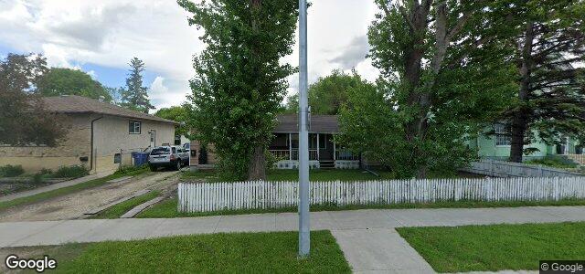 Larawan ng 1027 Mcleod Avenue sa Winnipeg, Manitoba