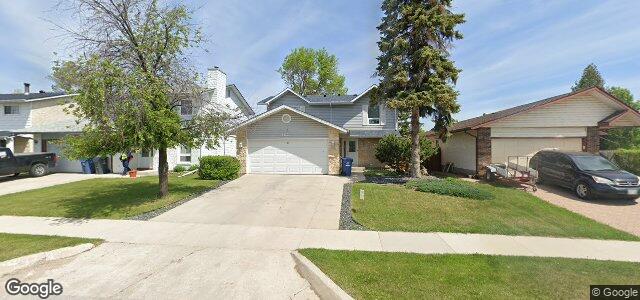 Larawan ng 1041 Mcleod Avenue sa Winnipeg, Manitoba