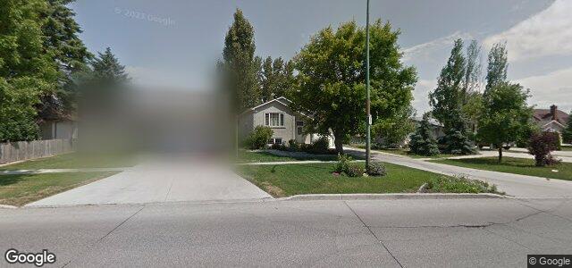 Larawan ng 1107 Mcleod Avenue sa Winnipeg, Manitoba