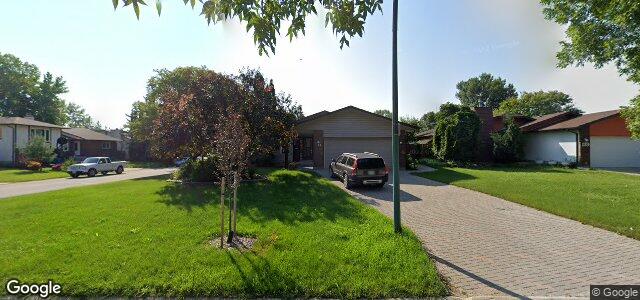 Larawan ng 123 Stefanie Drive sa Winnipeg, Manitoba