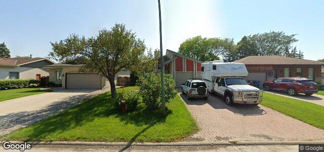 Larawan ng 136 Kirlystone Way sa Winnipeg, Manitoba