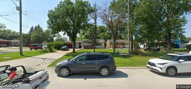 Larawan ng 1484 Molson Street sa Winnipeg, Manitoba