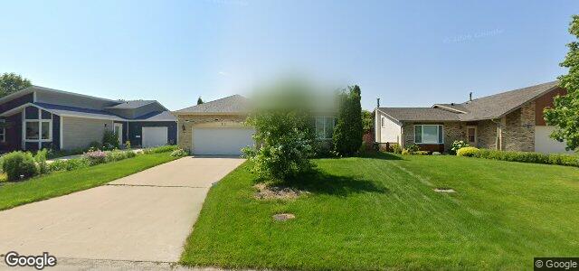 Larawan ng 16 Kirlystone Way sa Winnipeg, Manitoba