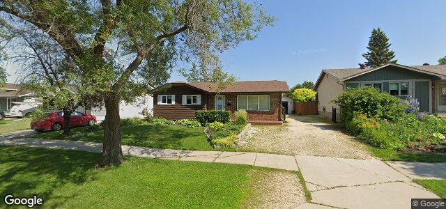 Larawan ng 35 Stefanie Drive sa Winnipeg, Manitoba