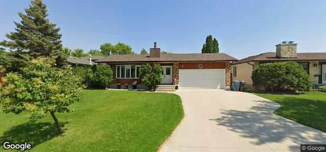 Photo of 7 Kirlystone Way in Winnipeg, Manitoba