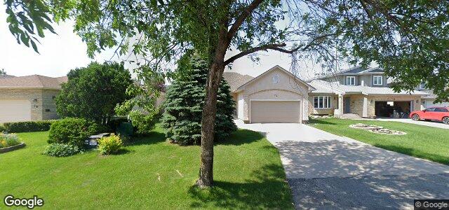 Larawan ng 74 Mahonee Drive sa Winnipeg, Manitoba