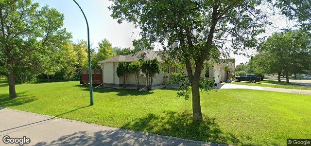 Larawan ng 77 Mahonee Drive sa Winnipeg, Manitoba