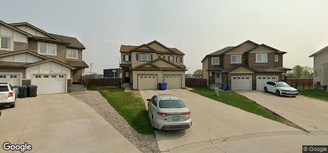 Larawan ng 102 Village Cove sa Winnipeg, Manitoba