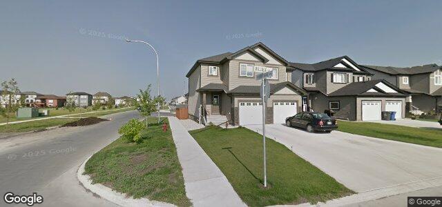 Larawan ng 2 Village Cove sa Winnipeg, Manitoba