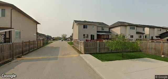 Larawan ng 32 Shady Shores Drive W sa Winnipeg, Manitoba