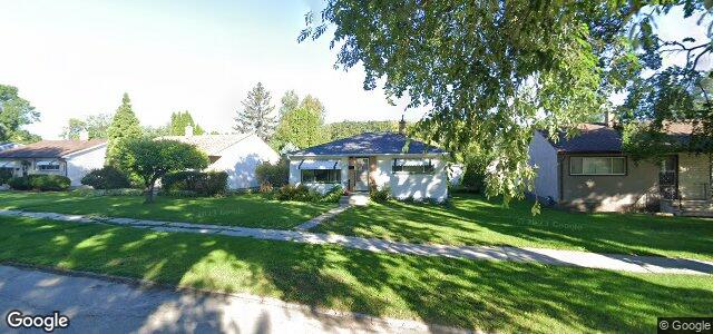 Larawan ng 107 Lennox Avenue sa Winnipeg, Manitoba