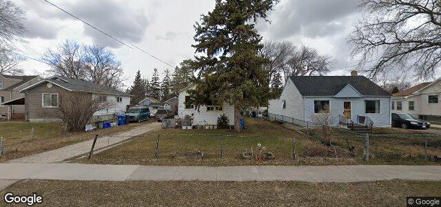 Larawan ng 113 Berrydale Avenue sa Winnipeg, Manitoba