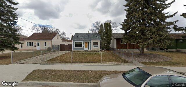 Larawan ng 139 Berrydale Avenue sa Winnipeg, Manitoba