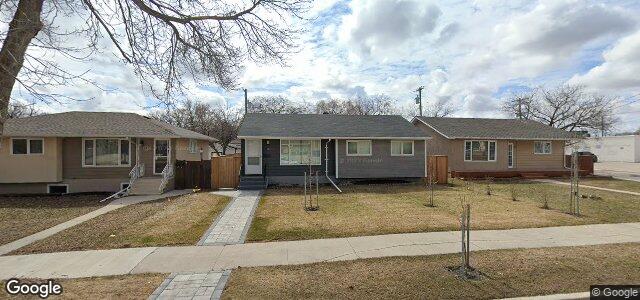 Larawan ng 14 Poplarwood Avenue sa Winnipeg, Manitoba