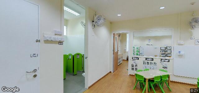 Larawan ng 14 St George Road sa Winnipeg, Manitoba