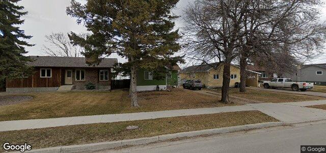 Larawan ng 143 Berrydale Avenue sa Winnipeg, Manitoba
