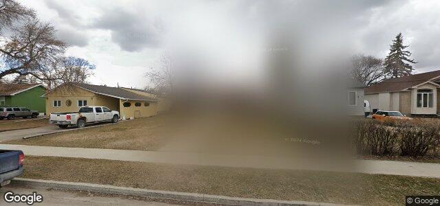 Larawan ng 147 Berrydale Avenue sa Winnipeg, Manitoba