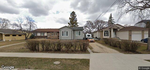 Larawan ng 149 Berrydale Avenue sa Winnipeg, Manitoba