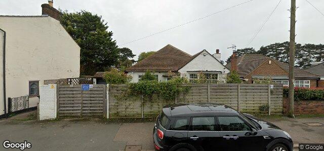 Larawan ng 15 St Thomas Road sa Winnipeg, Manitoba