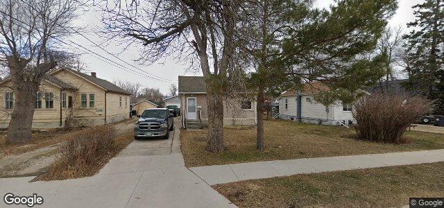 Larawan ng 159 Berrydale Avenue sa Winnipeg, Manitoba