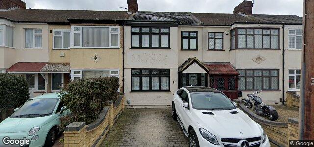 Larawan ng 21 Barton Avenue sa Winnipeg, Manitoba