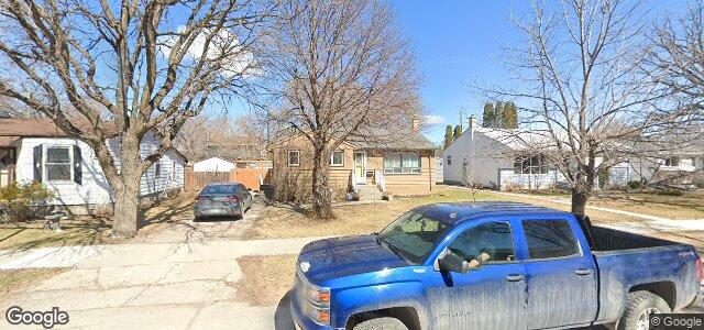 Larawan ng 215 Poplarwood Avenue sa Winnipeg, Manitoba