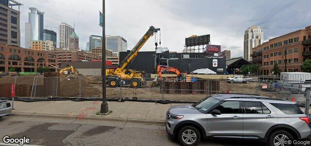 Larawan ng 240 Portland Avenue sa Winnipeg, Manitoba