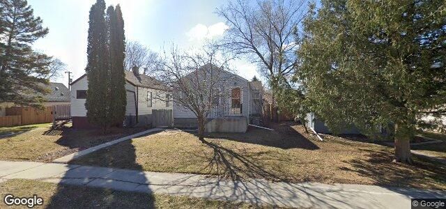 Photo of 242 Portland Avenue in Winnipeg, Manitoba