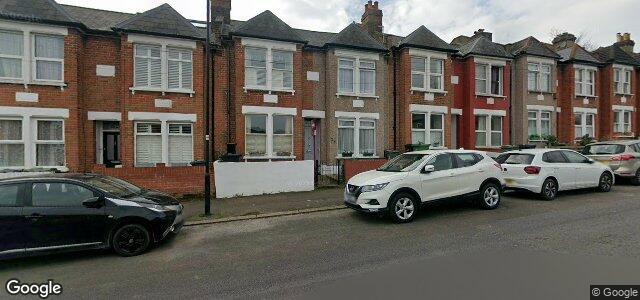 Larawan ng 25 St Louis Road sa Winnipeg, Manitoba