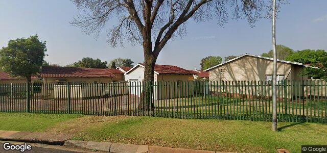 Larawan ng 26 Frederick Avenue sa Winnipeg, Manitoba