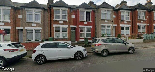 Larawan ng 27 St Louis Road sa Winnipeg, Manitoba