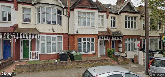 Larawan ng 28 Fernwood Avenue sa Winnipeg, Manitoba