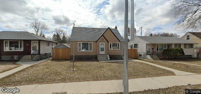 Larawan ng 30 Poplarwood Avenue sa Winnipeg, Manitoba