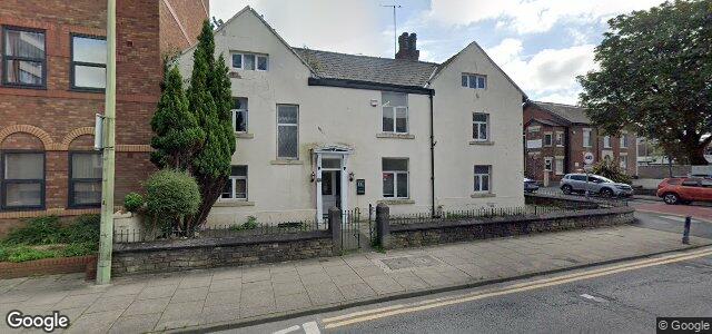 Larawan ng 35 St Thomas Road sa Winnipeg, Manitoba