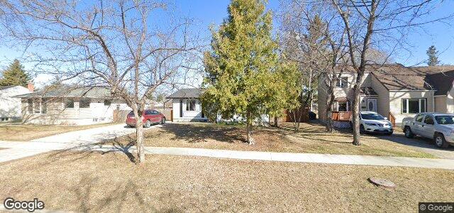 Larawan ng 49 Frederick Avenue sa Winnipeg, Manitoba