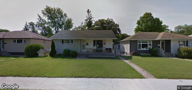 Larawan ng 50 Poplarwood Avenue sa Winnipeg, Manitoba