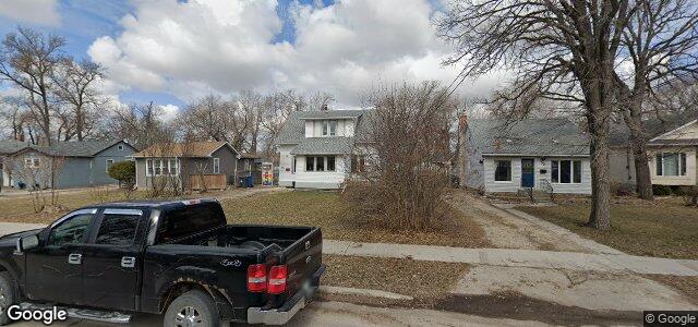Larawan ng 53 Berrydale Avenue sa Winnipeg, Manitoba