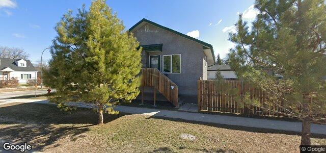 Larawan ng 58 Hull Avenue sa Winnipeg, Manitoba