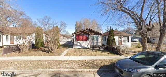 Larawan ng 61 Lennox Avenue sa Winnipeg, Manitoba