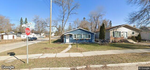 Larawan ng 65 Lennox Avenue sa Winnipeg, Manitoba