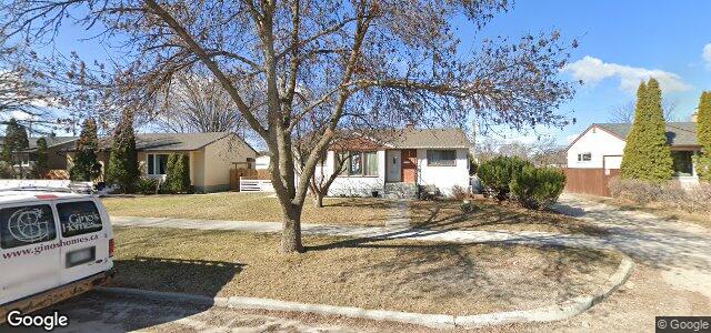 Larawan ng 70 St Andrew Road sa Winnipeg, Manitoba