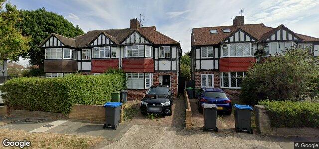 Larawan ng 71 Portland Avenue sa Winnipeg, Manitoba