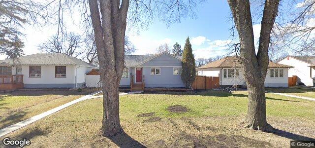 Larawan ng 74 Hull Avenue sa Winnipeg, Manitoba