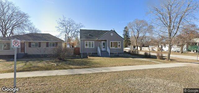 Larawan ng 84 Hull Avenue sa Winnipeg, Manitoba