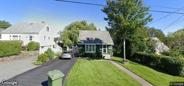 Larawan ng 91 Frederick Avenue sa Winnipeg, Manitoba