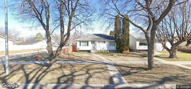 Larawan ng 93 Hull Avenue sa Winnipeg, Manitoba