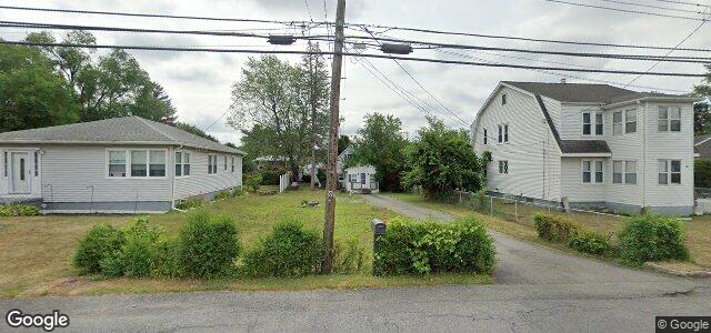 Larawan ng 98 Frederick Avenue sa Winnipeg, Manitoba