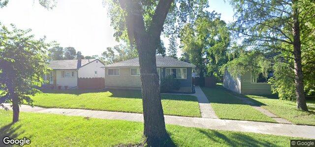 Larawan ng 98 Lennox Avenue sa Winnipeg, Manitoba