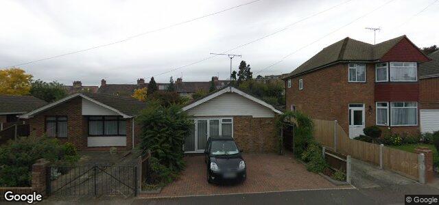 Larawan ng 98 Portland Avenue sa Winnipeg, Manitoba